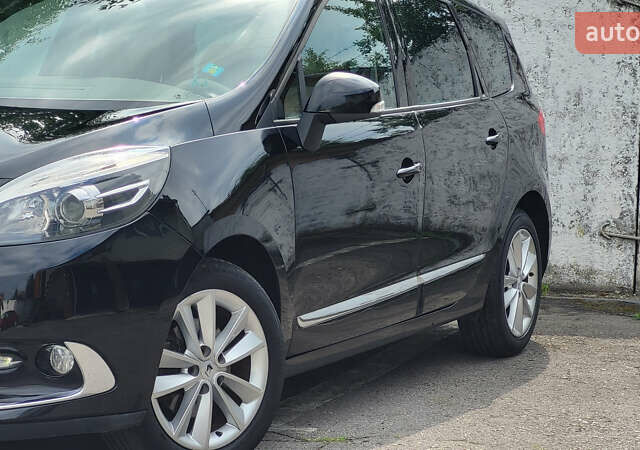 Рено Гранд Сценик 2013 в Стрые на Automoto.ua Черный Рено Гранд Сценик, объемом двигателя 1.6 л и пробегом 285 тыс. км за 9700 $, фото 8 на Automoto.ua