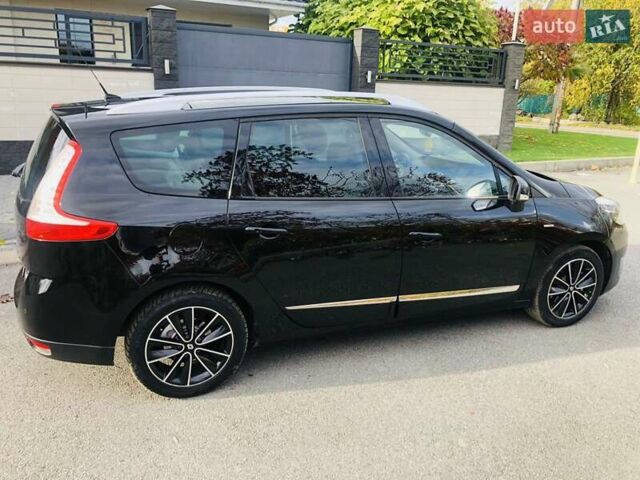 Рено Гранд Сценик 2013 в Харькове на Automoto.ua Черный Рено Гранд Сценик, объемом двигателя 1.5 л и пробегом 235 тыс. км за 10350 $, фото 25 на Automoto.ua