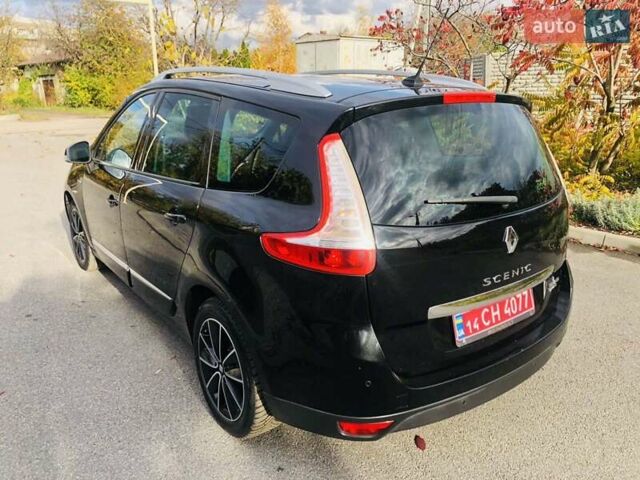 Рено Гранд Сценик 2013 в Харькове на Automoto.ua Черный Рено Гранд Сценик, объемом двигателя 1.5 л и пробегом 235 тыс. км за 10350 $, фото 16 на Automoto.ua