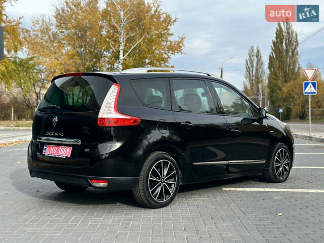 Черный Рено Гранд Сценик, объемом двигателя 1.6 л и пробегом 185 тыс. км за 10400 $, фото 17 на Automoto.ua