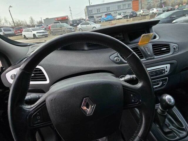 Черный Рено Гранд Сценик, объемом двигателя 1.5 л и пробегом 297 тыс. км за 7800 $, фото 10 на Automoto.ua