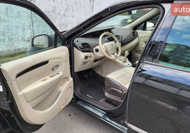 Рено Гранд Сценик 2013 в Стрые на Automoto.ua Черный Рено Гранд Сценик, объемом двигателя 1.6 л и пробегом 285 тыс. км за 9700 $, фото 56 на Automoto.ua