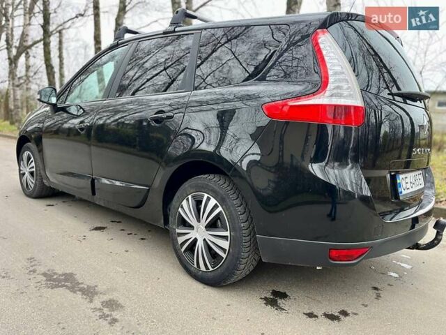 Черный Рено Гранд Сценик, объемом двигателя 1.6 л и пробегом 254 тыс. км за 8800 $, фото 6 на Automoto.ua