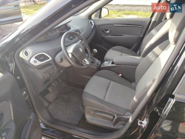 Чорний Рено Гранд Сценік, об'ємом двигуна 1.5 л та пробігом 215 тис. км за 7999 $, фото 12 на Automoto.ua