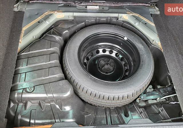 Рено Гранд Сценик 2013 в Стрые на Automoto.ua Черный Рено Гранд Сценик, объемом двигателя 1.6 л и пробегом 285 тыс. км за 9700 $, фото 55 на Automoto.ua