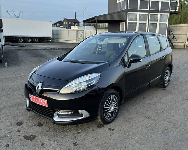 Черный Рено Гранд Сценик, объемом двигателя 1.6 л и пробегом 252 тыс. км за 9250 $, фото 10 на Automoto.ua