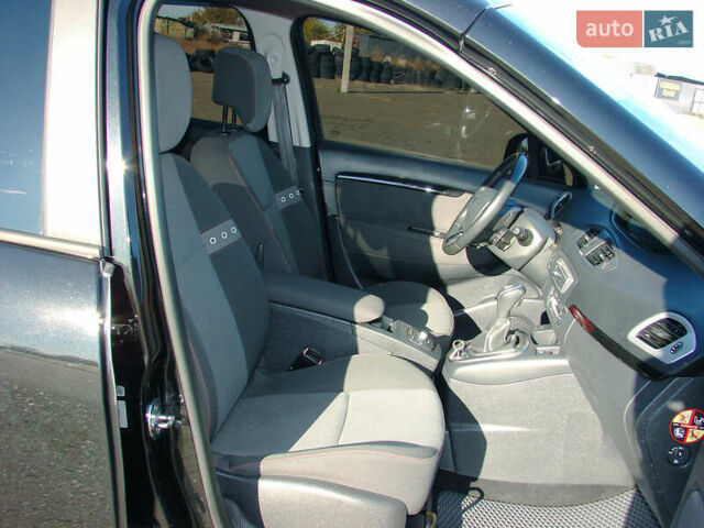 Черный Рено Гранд Сценик, объемом двигателя 1.5 л и пробегом 216 тыс. км за 8900 $, фото 12 на Automoto.ua