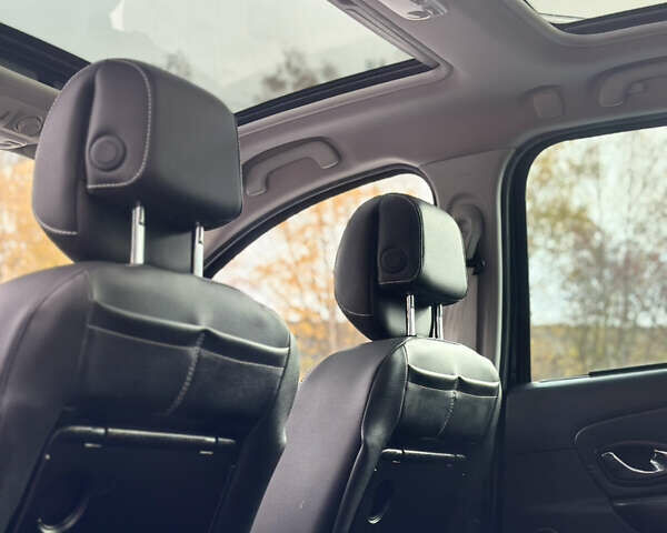 Черный Рено Гранд Сценик, объемом двигателя 1.6 л и пробегом 185 тыс. км за 10400 $, фото 36 на Automoto.ua