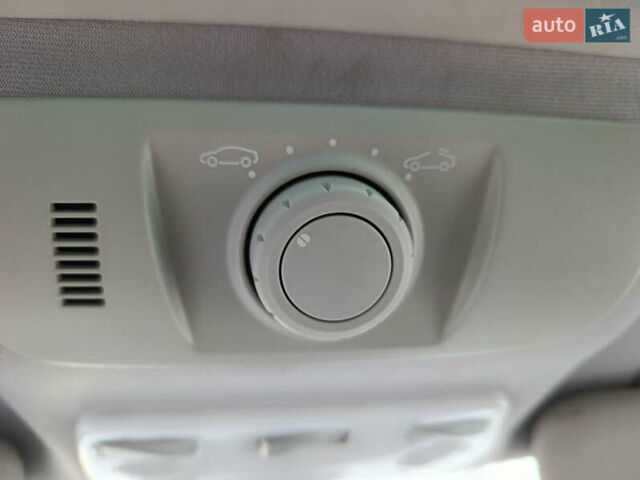 Рено Гранд Сценик 2013 в Виннице на Automoto.ua Черный Рено Гранд Сценик, объемом двигателя 1.5 л и пробегом 232 тыс. км за 9999 $, фото 42 на Automoto.ua