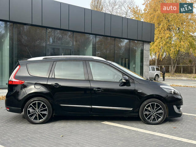 Черный Рено Гранд Сценик, объемом двигателя 1.6 л и пробегом 185 тыс. км за 10400 $, фото 13 на Automoto.ua