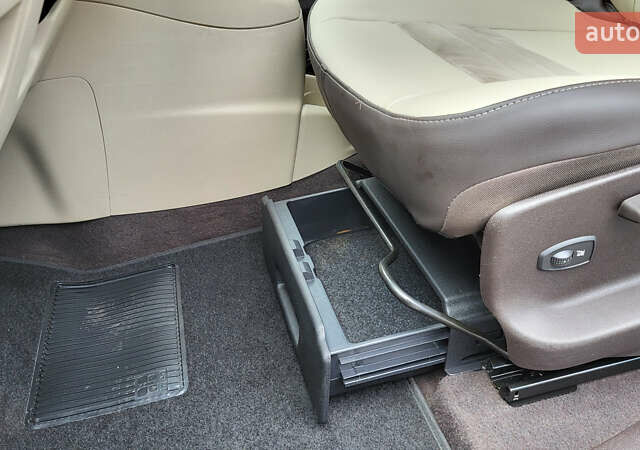 Рено Гранд Сценик 2013 в Стрые на Automoto.ua Черный Рено Гранд Сценик, объемом двигателя 1.6 л и пробегом 285 тыс. км за 9700 $, фото 62 на Automoto.ua