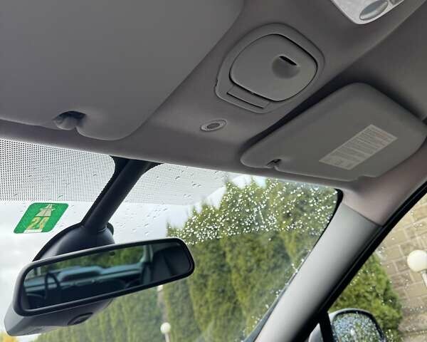 Рено Гранд Сценик 2013 в Луцке на Automoto.ua Черный Рено Гранд Сценик, объемом двигателя 1.6 л и пробегом 175 тыс. км за 11900 $, фото 32 на Automoto.ua