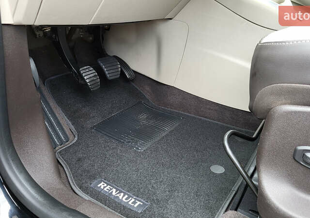 Рено Гранд Сценик 2013 в Стрые на Automoto.ua Черный Рено Гранд Сценик, объемом двигателя 1.6 л и пробегом 285 тыс. км за 9700 $, фото 61 на Automoto.ua