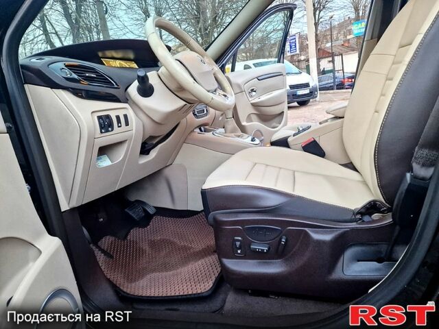 Черный Рено Гранд Сценик, объемом двигателя 1.5 л и пробегом 165 тыс. км за 9100 $, фото 2 на Automoto.ua