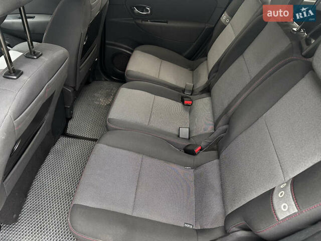 Чорний Рено Гранд Сценік, об'ємом двигуна 1.5 л та пробігом 290 тис. км за 8200 $, фото 21 на Automoto.ua