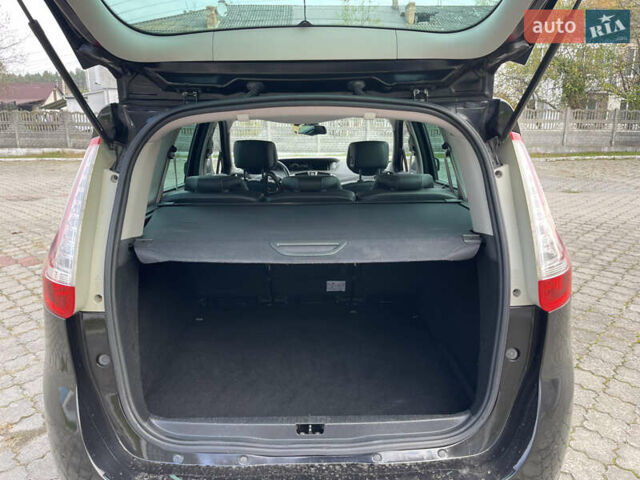 Чорний Рено Гранд Сценік, об'ємом двигуна 1.6 л та пробігом 239 тис. км за 10499 $, фото 68 на Automoto.ua