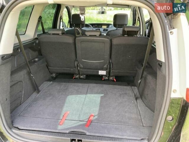 Рено Гранд Сценик 2013 в Нежине на Automoto.ua Черный Рено Гранд Сценик, объемом двигателя 1.6 л и пробегом 200 тыс. км за 8800 $, фото 5 на Automoto.ua