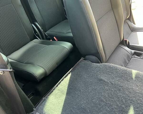 Черный Рено Гранд Сценик, объемом двигателя 1.6 л и пробегом 239 тыс. км за 8500 $, фото 13 на Automoto.ua