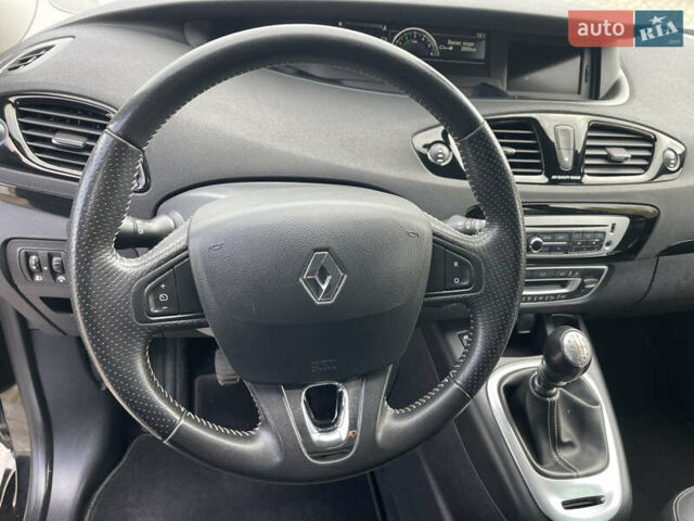 Чорний Рено Гранд Сценік, об'ємом двигуна 1.6 л та пробігом 239 тис. км за 10499 $, фото 43 на Automoto.ua