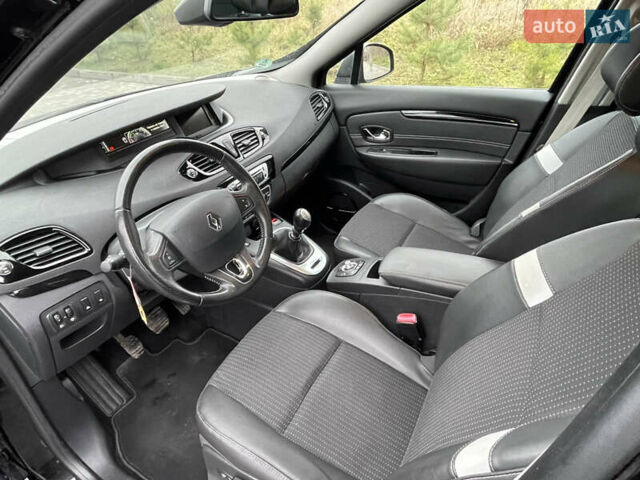 Чорний Рено Гранд Сценік, об'ємом двигуна 1.6 л та пробігом 239 тис. км за 9650 $, фото 10 на Automoto.ua