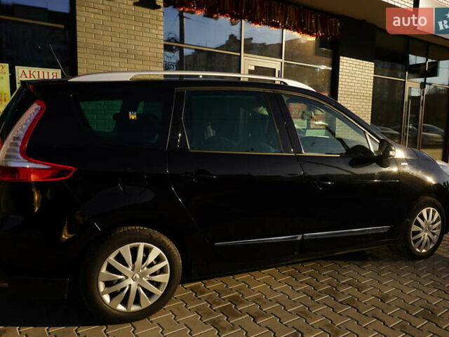 Черный Рено Гранд Сценик, объемом двигателя 1.6 л и пробегом 303 тыс. км за 10950 $, фото 5 на Automoto.ua