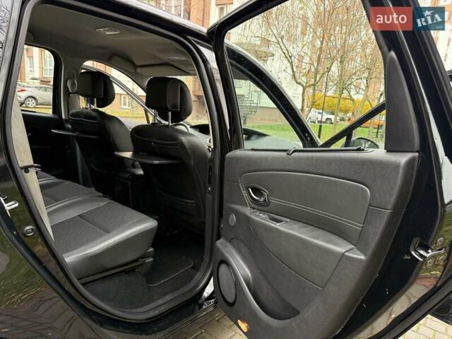 Черный Рено Гранд Сценик, объемом двигателя 1.6 л и пробегом 240 тыс. км за 7500 $, фото 31 на Automoto.ua