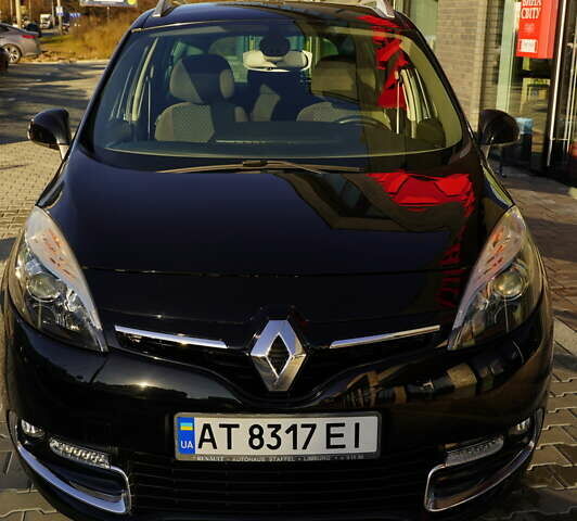 Черный Рено Гранд Сценик, объемом двигателя 1.6 л и пробегом 303 тыс. км за 10950 $, фото 2 на Automoto.ua