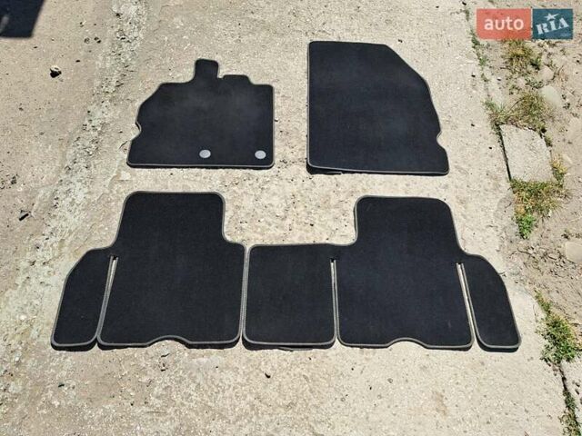 Черный Рено Гранд Сценик, объемом двигателя 1.6 л и пробегом 291 тыс. км за 9950 $, фото 24 на Automoto.ua