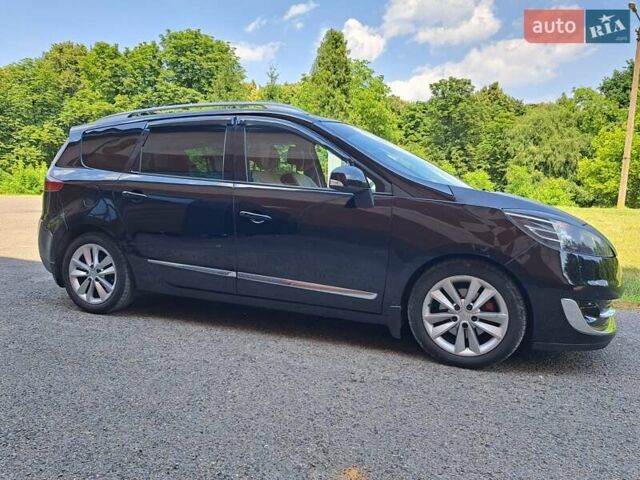 Черный Рено Гранд Сценик, объемом двигателя 1.6 л и пробегом 291 тыс. км за 9950 $, фото 3 на Automoto.ua