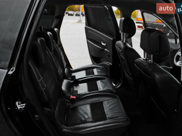 Рено Гранд Сценик 2013 в Днепре (Днепропетровске) на Automoto.ua Черный Рено Гранд Сценик, объемом двигателя 1.5 л и пробегом 145 тыс. км за 8700 $, фото 12 на Automoto.ua