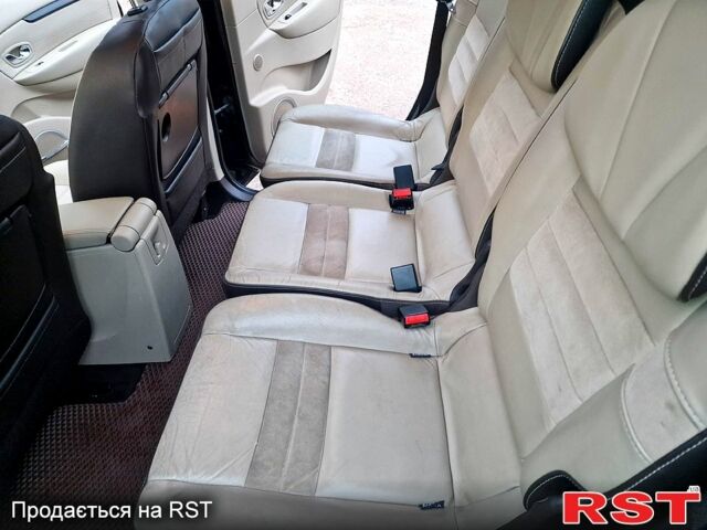 Черный Рено Гранд Сценик, объемом двигателя 1.5 л и пробегом 165 тыс. км за 9100 $, фото 6 на Automoto.ua