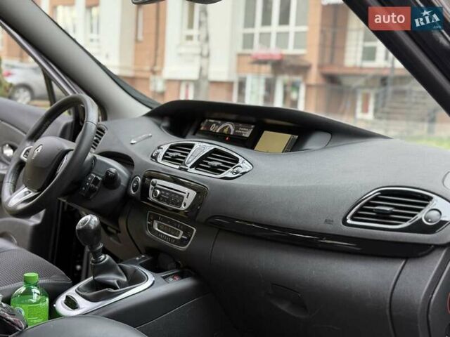 Черный Рено Гранд Сценик, объемом двигателя 1.6 л и пробегом 240 тыс. км за 7500 $, фото 28 на Automoto.ua