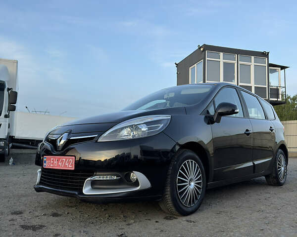 Черный Рено Гранд Сценик, объемом двигателя 1.6 л и пробегом 252 тыс. км за 9250 $, фото 11 на Automoto.ua