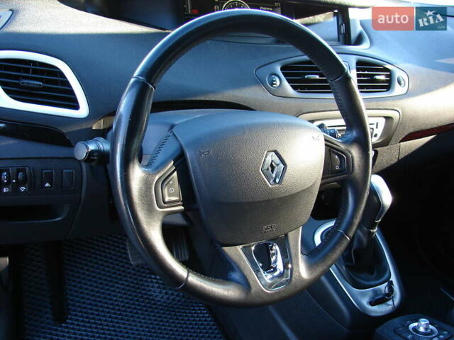 Черный Рено Гранд Сценик, объемом двигателя 1.5 л и пробегом 216 тыс. км за 8900 $, фото 19 на Automoto.ua