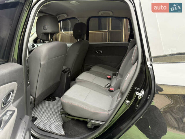 Черный Рено Гранд Сценик, объемом двигателя 1.46 л и пробегом 216 тыс. км за 9700 $, фото 17 на Automoto.ua