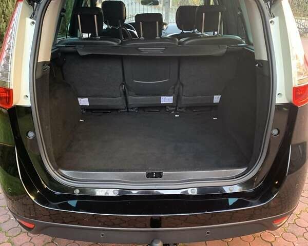 Черный Рено Гранд Сценик, объемом двигателя 1.5 л и пробегом 252 тыс. км за 9750 $, фото 15 на Automoto.ua