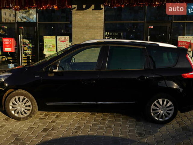 Черный Рено Гранд Сценик, объемом двигателя 1.6 л и пробегом 303 тыс. км за 10950 $, фото 6 на Automoto.ua