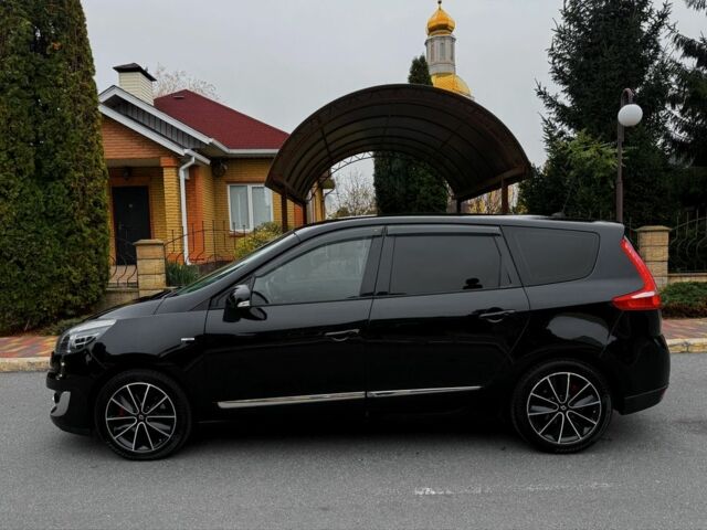 Черный Рено Гранд Сценик, объемом двигателя 1.5 л и пробегом 147 тыс. км за 8700 $, фото 2 на Automoto.ua