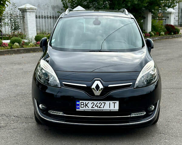 Чорний Рено Гранд Сценік, об'ємом двигуна 1.6 л та пробігом 159 тис. км за 10000 $, фото 1 на Automoto.ua