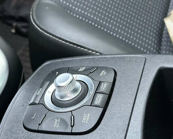 Черный Рено Гранд Сценик, объемом двигателя 1.6 л и пробегом 183 тыс. км за 10500 $, фото 25 на Automoto.ua