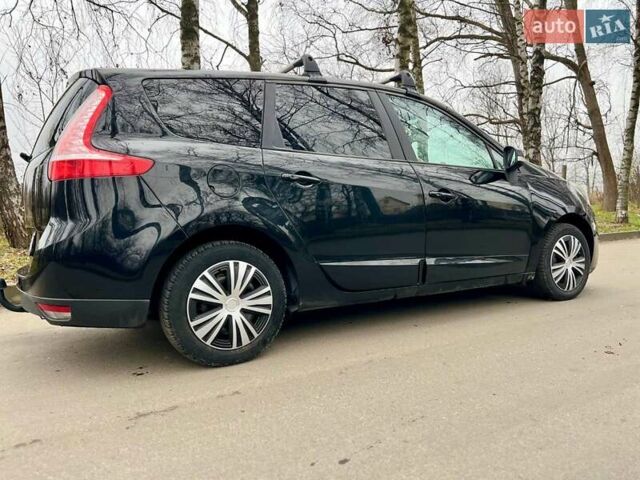 Черный Рено Гранд Сценик, объемом двигателя 1.6 л и пробегом 254 тыс. км за 8800 $, фото 4 на Automoto.ua