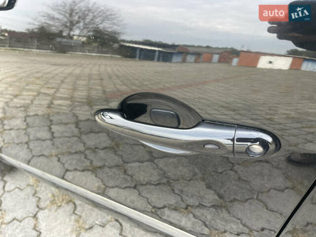 Черный Рено Гранд Сценик, объемом двигателя 1.6 л и пробегом 239 тыс. км за 9999 $, фото 20 на Automoto.ua