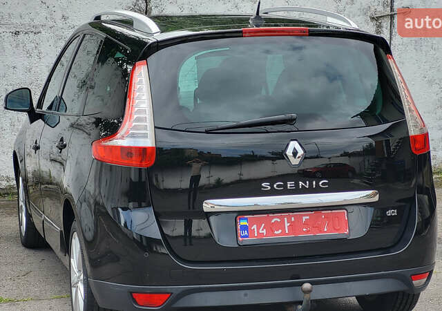Чорний Рено Гранд Сценік, об'ємом двигуна 1.6 л та пробігом 285 тис. км за 9199 $, фото 41 на Automoto.ua