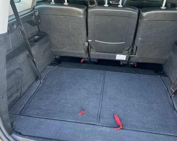 Черный Рено Гранд Сценик, объемом двигателя 1.6 л и пробегом 239 тыс. км за 8500 $, фото 6 на Automoto.ua