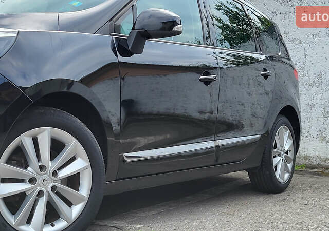 Рено Гранд Сценик 2013 в Стрые на Automoto.ua Черный Рено Гранд Сценик, объемом двигателя 1.6 л и пробегом 285 тыс. км за 9700 $, фото 11 на Automoto.ua