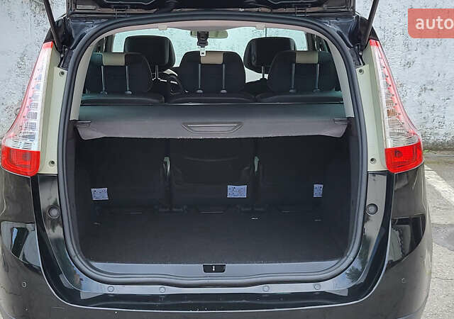 Рено Гранд Сценик 2013 в Стрые на Automoto.ua Черный Рено Гранд Сценик, объемом двигателя 1.6 л и пробегом 285 тыс. км за 9700 $, фото 51 на Automoto.ua