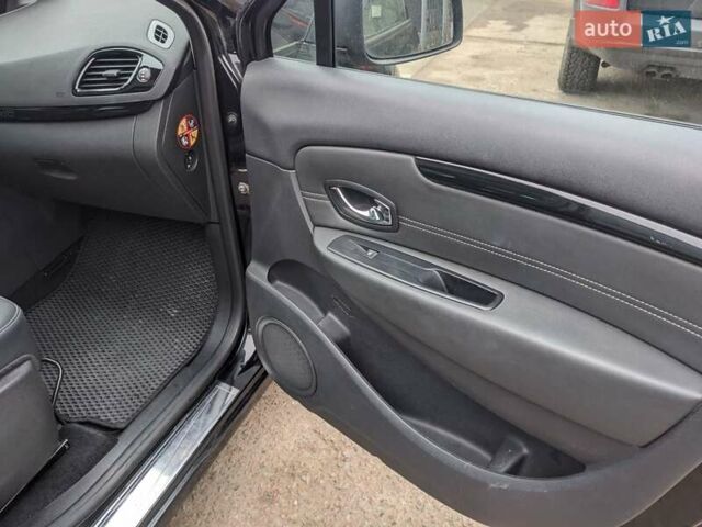 Черный Рено Гранд Сценик, объемом двигателя 1.46 л и пробегом 240 тыс. км за 10350 $, фото 21 на Automoto.ua