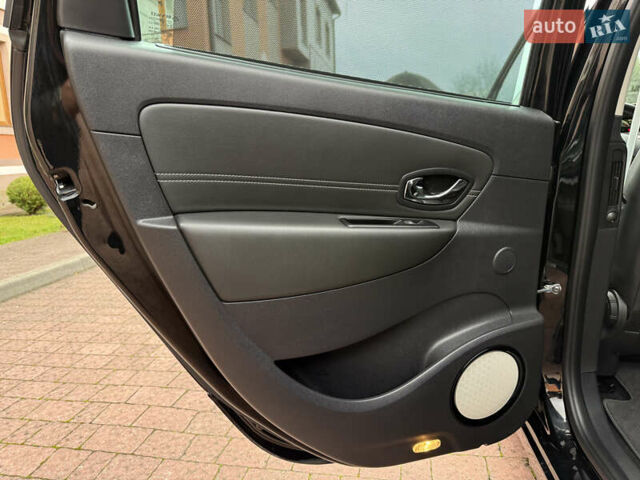 Черный Рено Гранд Сценик, объемом двигателя 1.5 л и пробегом 224 тыс. км за 11400 $, фото 89 на Automoto.ua