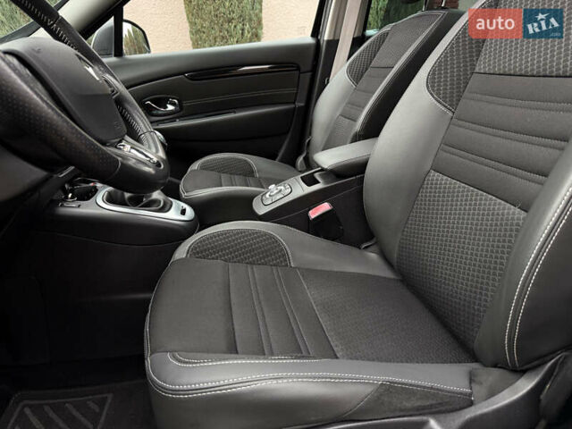 Черный Рено Гранд Сценик, объемом двигателя 1.5 л и пробегом 224 тыс. км за 11400 $, фото 50 на Automoto.ua