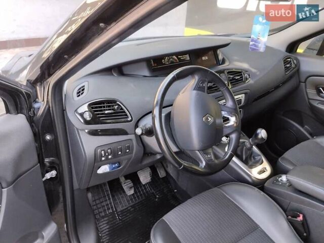 Черный Рено Гранд Сценик, объемом двигателя 1.46 л и пробегом 230 тыс. км за 9800 $, фото 7 на Automoto.ua